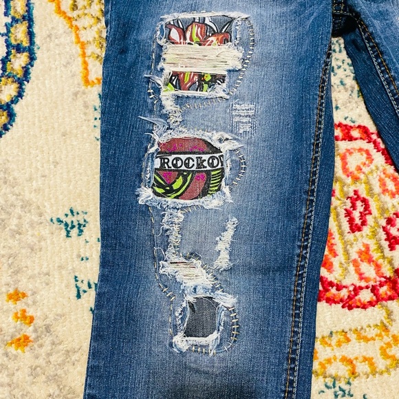 CATO Jeans. Size 8 - Picture 2 of 5